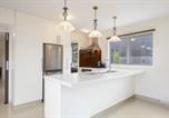 Location vacances Taupo - Luxury Retreat, swim spa, wifi central location-2