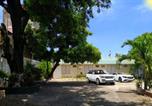 Location vacances  Jamaïque - Entire 6-Bedroom Villa Free parking with Fast Wifi-1