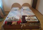 Location vacances Choumen - Apartment Center-1