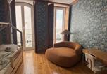 Location vacances Cacilhas - 4br,Pool,Garden & Parking in Santos Central Lisbon-1