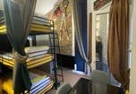 Location vacances Villeneuve-d'Allier - Appartement dans la Maison Donasete-1
