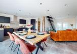 Location vacances Beauraing - 3 Bedroom Beautiful Home In Charnois-2