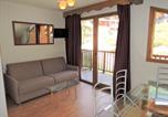 Location vacances Orelle - Hameau 1 303 - Spa & Piscine appartement 6 pers-1