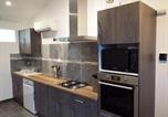 Location vacances Caumont-sur-Durance - Appartement charmant à Avignon, 45 m² avec piscine partagée-4