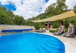 Location vacances Kraljevica - Holiday home in Krizisce 40737-1