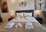 Location vacances Larnaca - Lazuli Sea View Beachfront Studio Nr 305-4