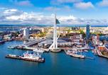 Location vacances Gare sud de Portsmouth - Victorious Apartment- 2 Bedroom Luxe-1