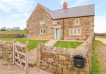 Location vacances Clay Cross - Woodthorpe Cruck Cottage-1