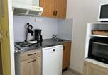 Location vacances  Gard - Centre-ville, proche plage - Appt 2p cabine, 4 pers avec parking privé, Le Grau-du-Roi - Fr-1-250-114-3