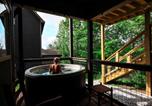 Location vacances Knoxville - Smoky Mtn Cabin New Deck Bunks Hot Tub Game Room-1
