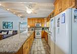 Location vacances Cape Sable - Relaxing waterfront retreat with boat dock & amazing ocean views-1