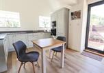 Location vacances  Gare de Crewe - Swallow Cottage-4