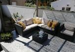 Location vacances  Huelva - Villa in Isla Cristina near Santana Beach-4