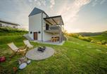 Location vacances Zagrebačka - Pet Friendly Home In Krasic With Sauna-1