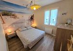 Location vacances Gouville-sur-Mer - Les volets bleus-4
