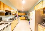 Hôtel Victoria - Ocean Island Inn | Backpackers | Suites-4