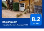 Location vacances Uppingham - The Old Plough, mix of 1 bed and 3 bed units, rustic charm, super king bed or twins, en-suite, secure parking-1