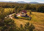 Location vacances Plitvička Jezera - Apartments Elvio-1