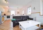 Location vacances Schmallenberg - Hof Köhne - Haus am Spielplatz - Wohnung Kuh-1