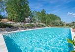 Location vacances Montaione - Coratina Gorgeous Apartment With Pool, Montaione, Toscana-2
