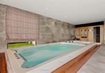 Location vacances Buje - Luxury Villa Miracle - wellness, pool, gym-3