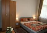 Location vacances Loket - Apartment No. 25 T.G.Masaryka 13 s výtahem-3