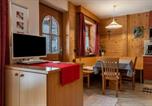 Location vacances Campitello di Fassa - Apartment Pordoi-4