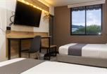 Hôtel pereira - Hotel airport la 30-1