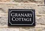 Location vacances Sneaton - Granary Cottage-4