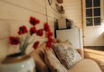 Location vacances Krasná Lipa - Glamour Maringotka v Np České Švýcarsko U Mluvících kamenů-3