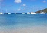 Location vacances  Palm Island ou Ile Prune - Hibiscus House-3