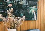 Hôtel Creuse - Cheeky Family Surf House-2
