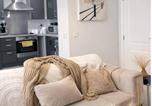 Location vacances  Gare de Wolverhampton - Modern En-suite Room Fast Wifi, Free Parking Equipped Kitchen-4