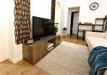 Location vacances  Gare de Dundee - Pinewood Cozy Apartment in Dundee-2