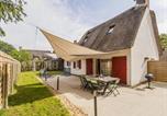 Location vacances Saint-Lyphard - Chaumière au calme avec terrasse, à 9 km des plages, 3 chambres, parking privé et équipements bébé. - Fr-1-306-1276-2