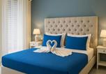Location vacances Réthymnon - Rethymno Blue Residence-1