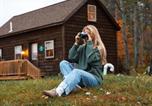 Hôtel Bretton Woods - Pine Cabin: Lakeside Log Cabin Escape-4