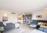 Location vacances Beausoleil - New Large Studio - Monaco Border - Sea View - Lift - Parking included-3