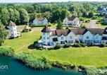 Location vacances South Cerney - Windrush Lake 80 & 81, Waterlow Lodge P-2