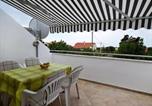 Location vacances Nin - Apartments Mimi-2