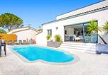 Location vacances Vauvert - Villa Manade by Villa Plus-4
