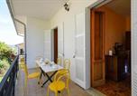 Location vacances Serrungarina - Amazing Apartment In Montefelcino-2