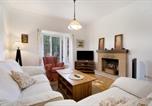Location vacances  Cadix - Chalet con piscina en la Barrosa-4