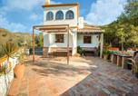 Location vacances Viñuela - Sunny Solarium Holiday Home-1