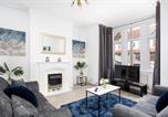 Location vacances Southend-on-Sea - Large 3 Br House with On-street Parking - Sleeps 11!-4