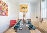 Location vacances Cambridge - Stylish 2-Bedroom House in the Heart of Cambridge-2