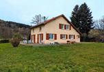 Location vacances Gerbépal - Gîte spacieux avec cheminée, proche nature, accessible Pmr, idéal famille et motards - Fr-1-589-34-1