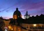 Location vacances Prague - Charles Bridge Apartment-2
