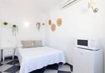 Location vacances Rota - Hostal Restaurante La Giralda-2
