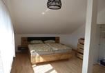 Location vacances Heidenheim - Haus Bergblick 1-2